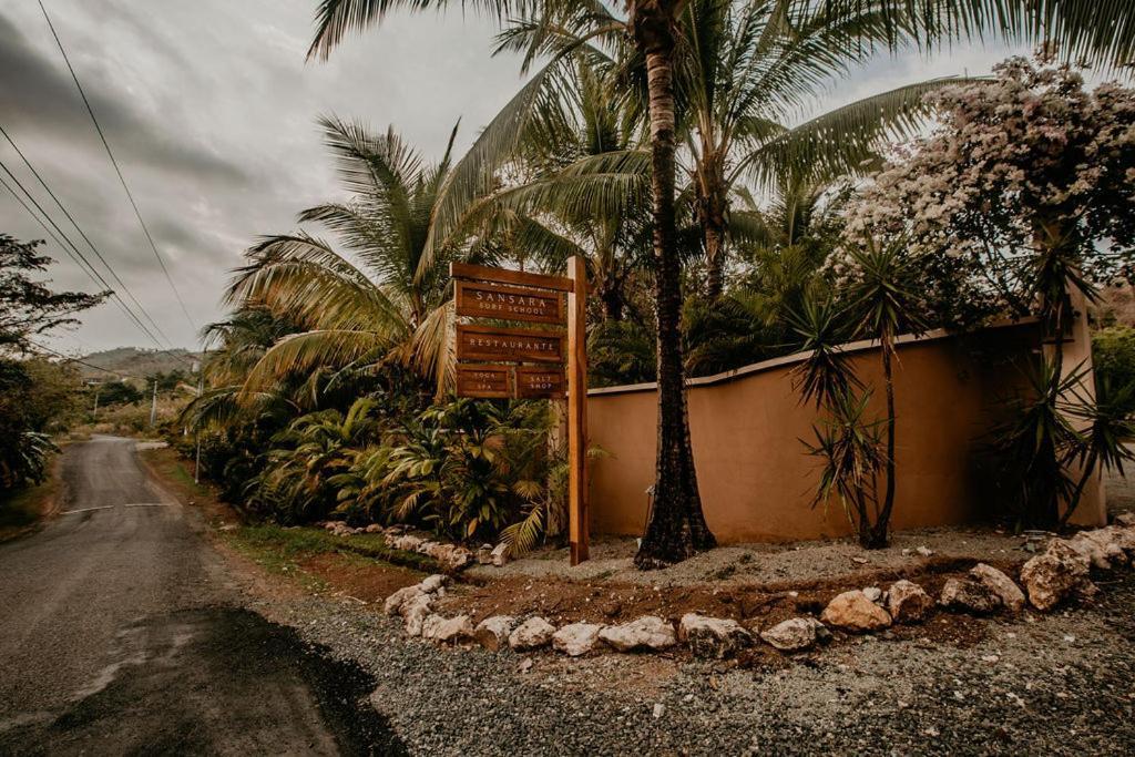 Sansara Surf Yoga & Resort Cambutal Ngoại thất bức ảnh